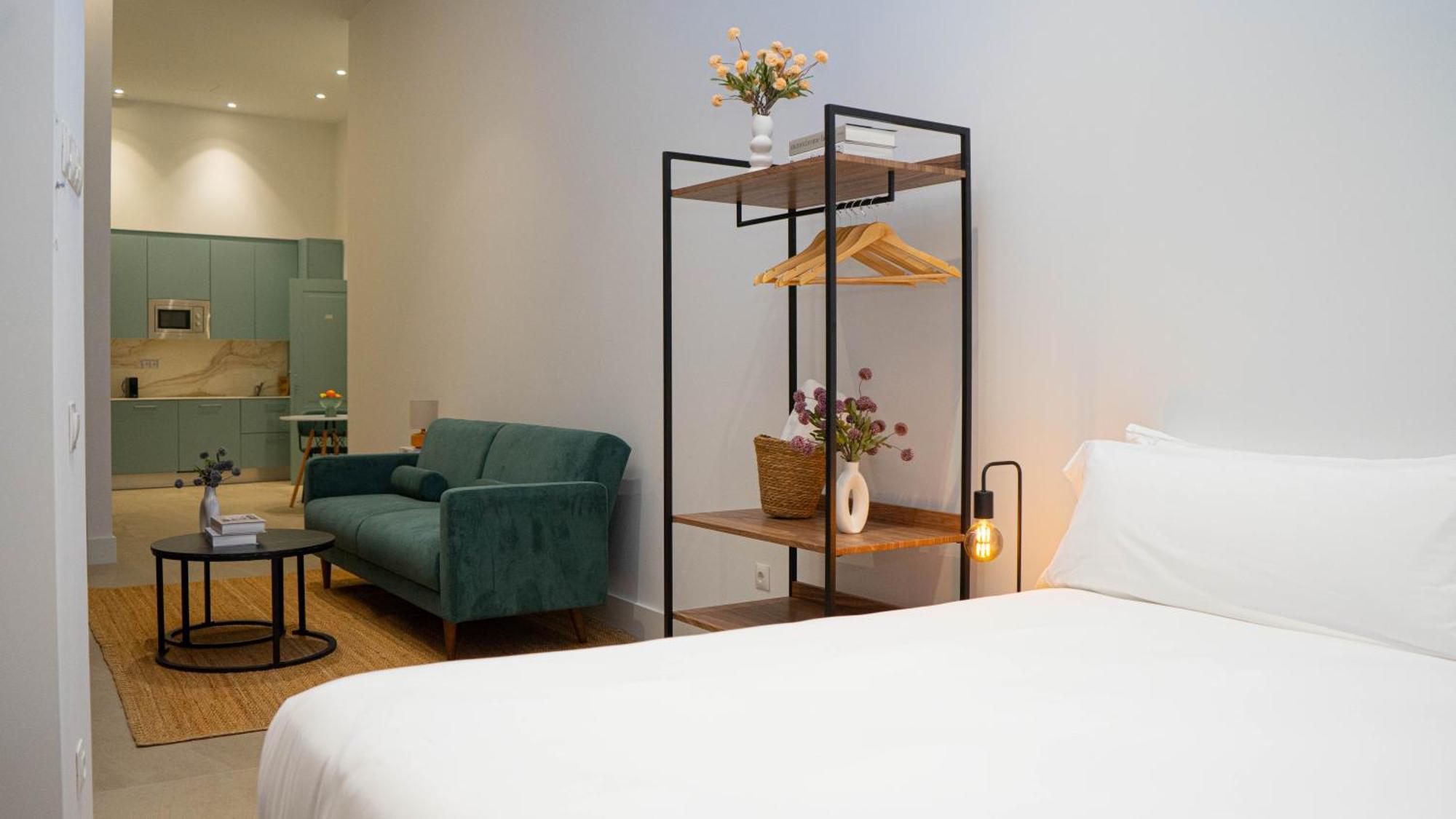 Apartahotel Be Mate Catedral *